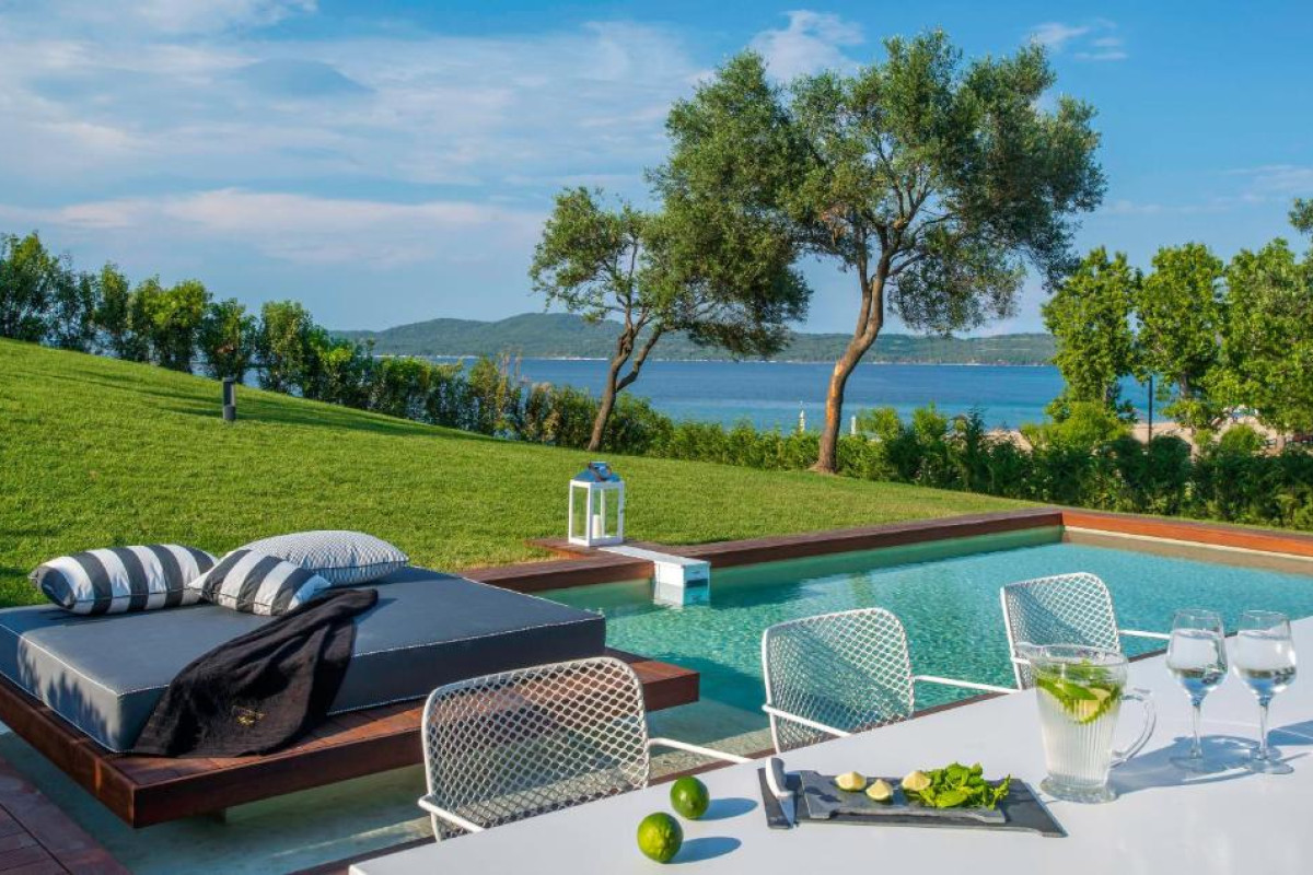 Avaton Luxury Villas Resort - Relais  Châteaux