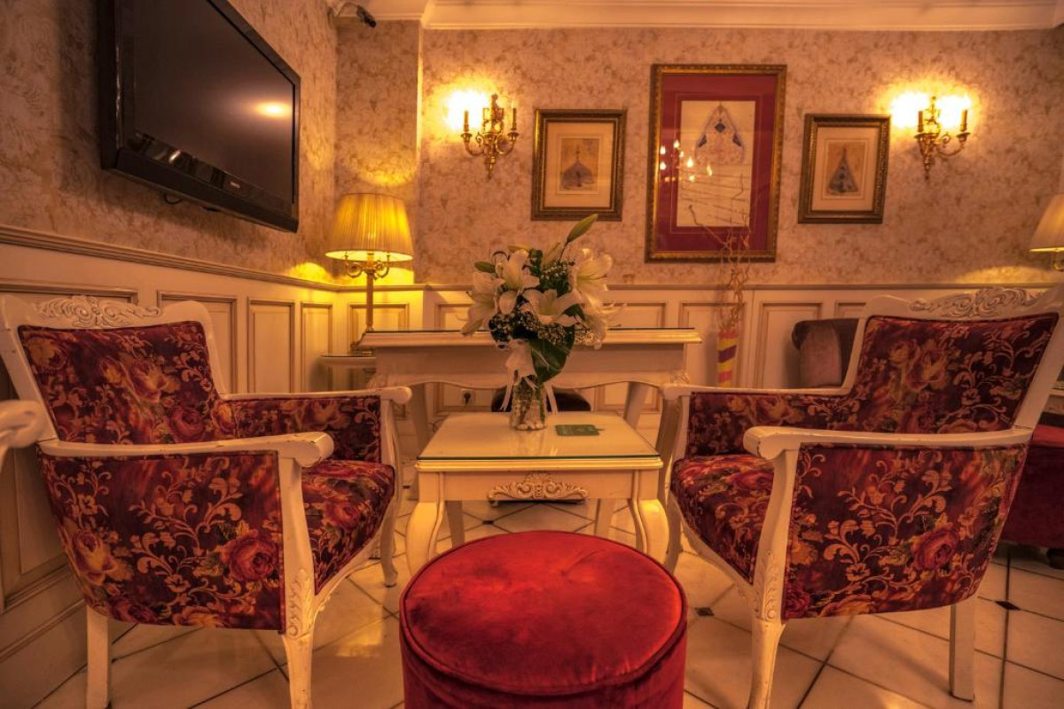 Avicenna Hotel