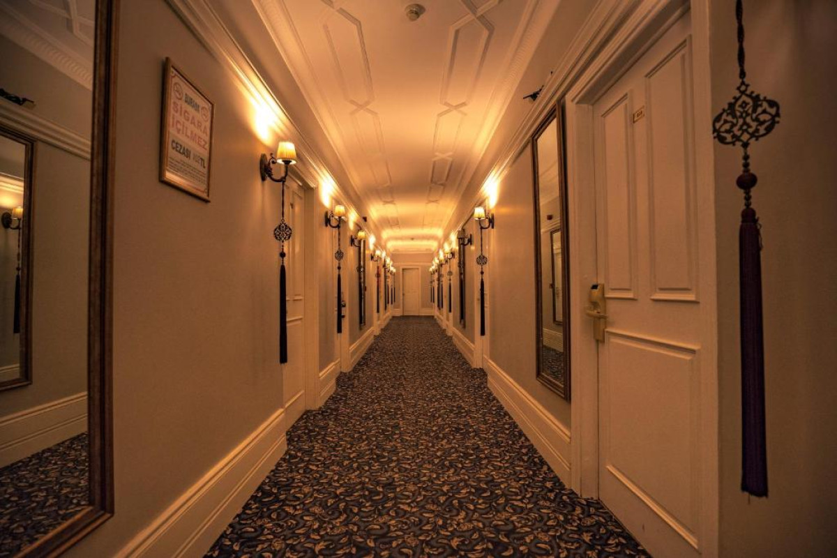 Avicenna Hotel