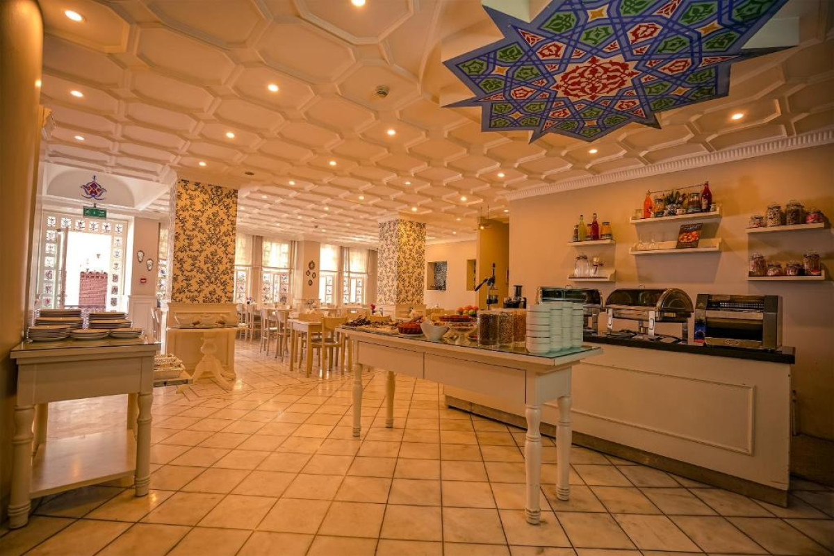 Avicenna Hotel