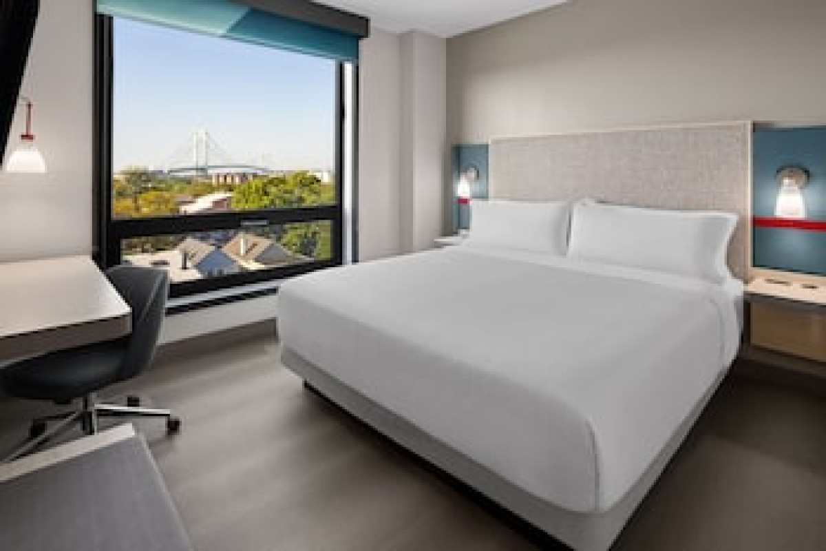 AVID HOTELS BROOKLYN DYKER HEIGHTS