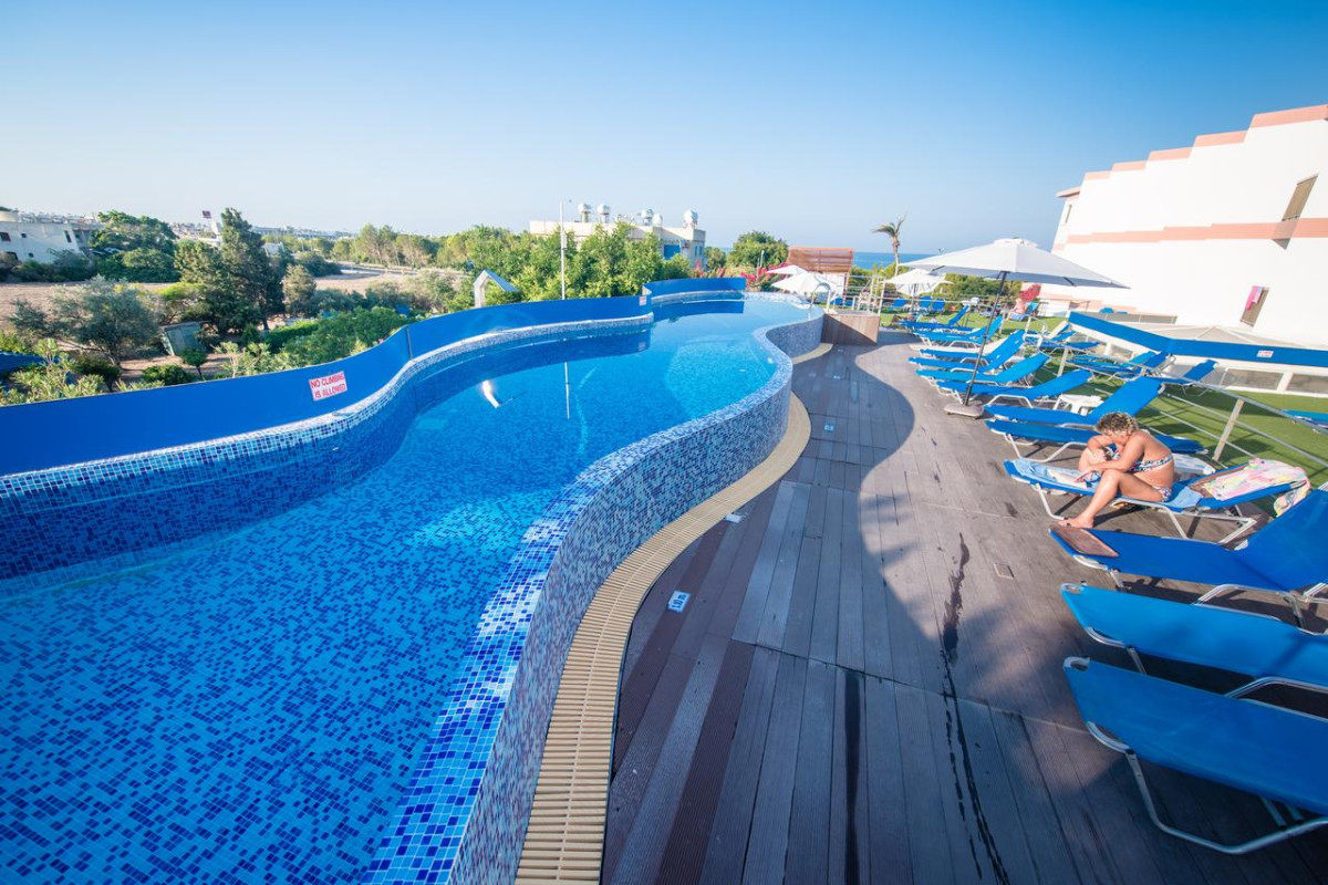 Avlida Hotel