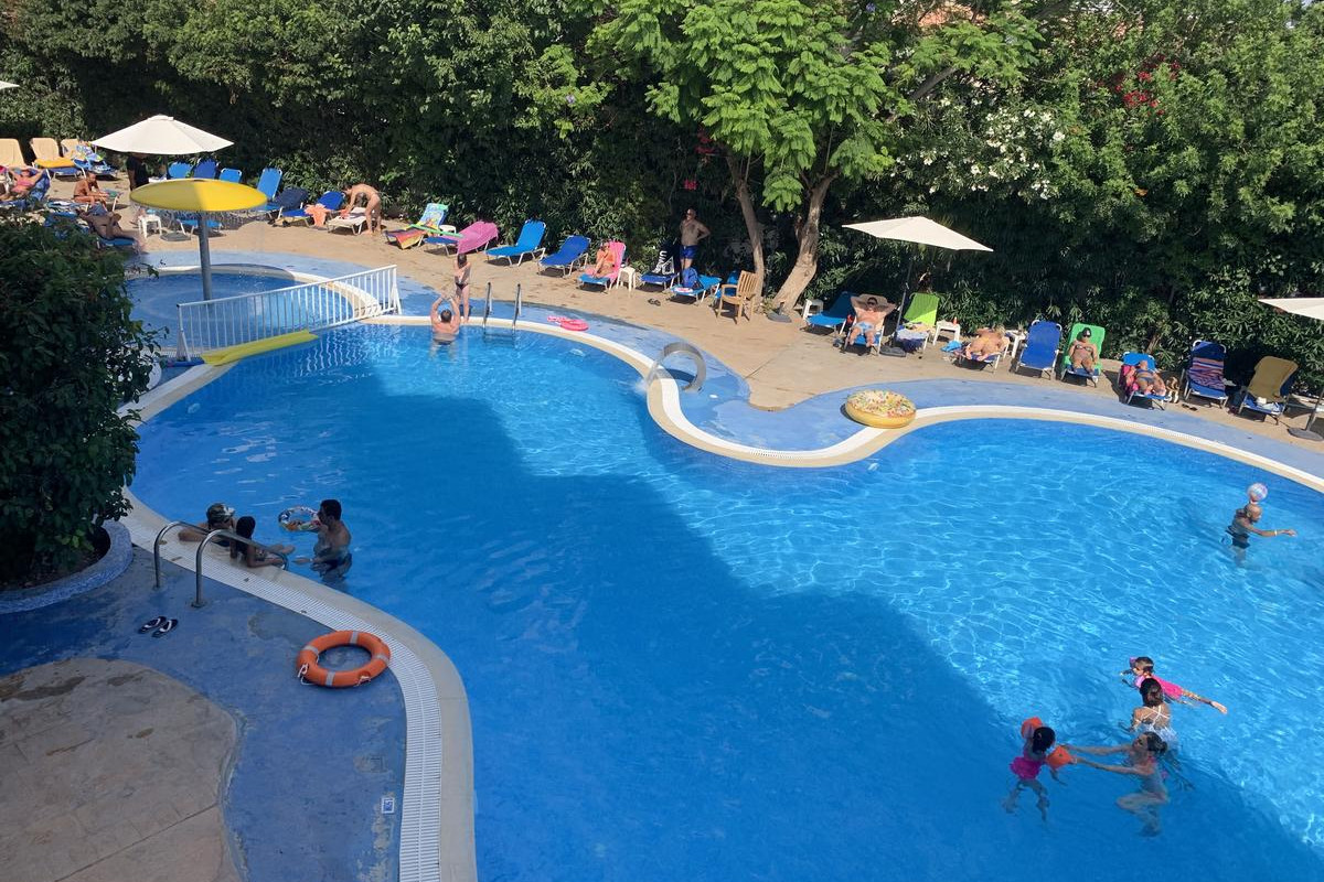 Avlida Hotel