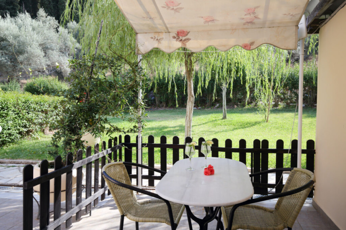 Avra Apartments