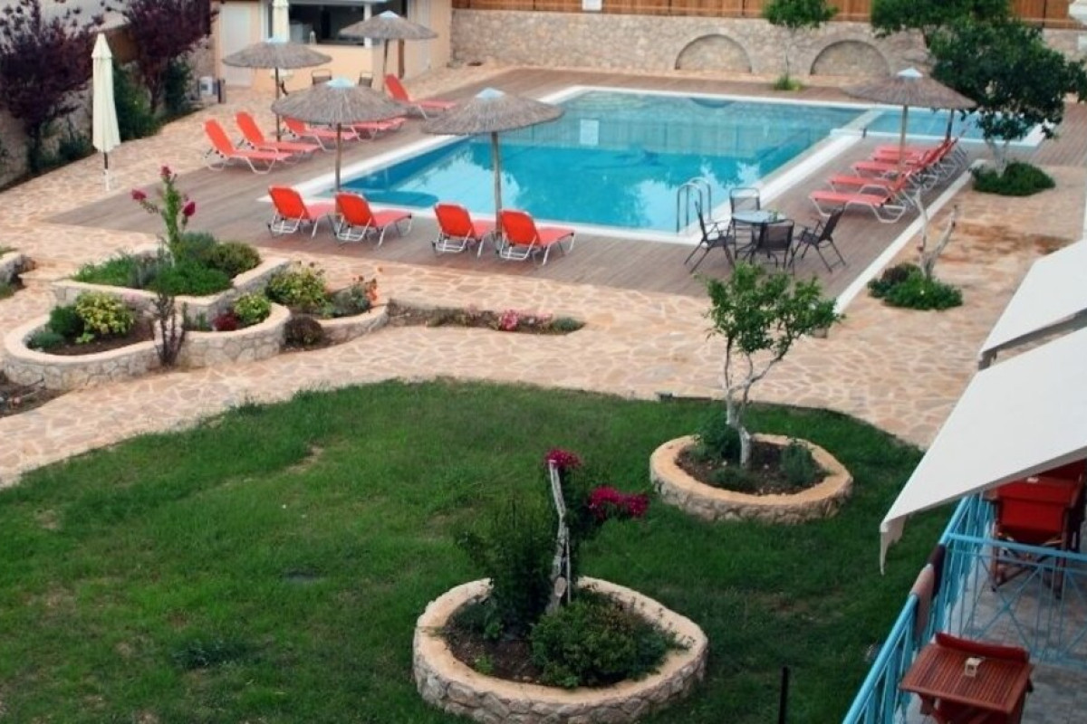 Avra Apartments