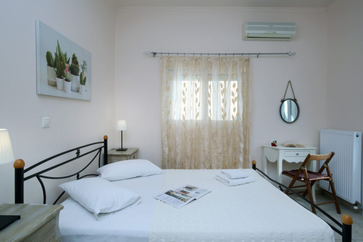 Avra Apartments