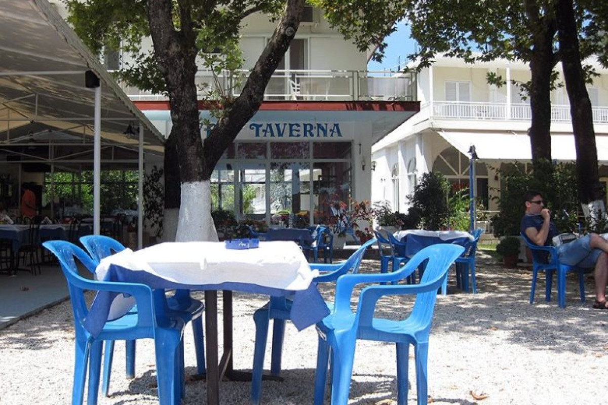 Avra Beach Hotel