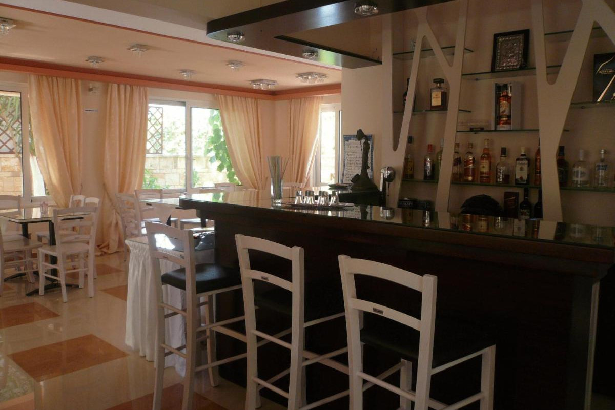Avra Hotel
