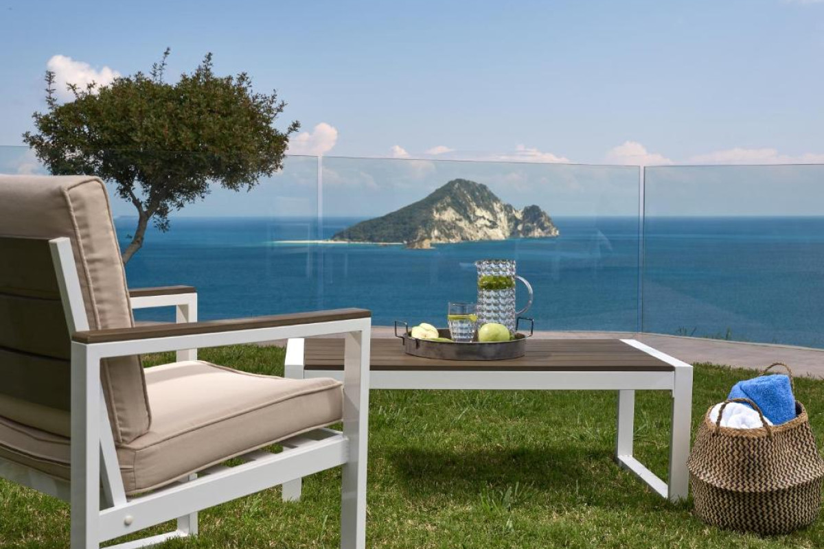 Avra Luxury Villa & Spa