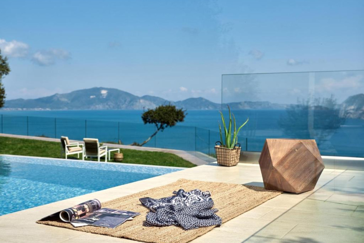 Avra Luxury Villa & Spa