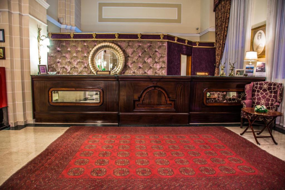 Hotel AX The Victoria