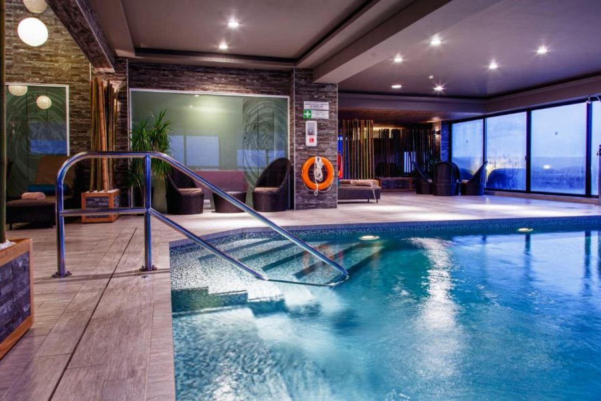 Hotel AX The Victoria