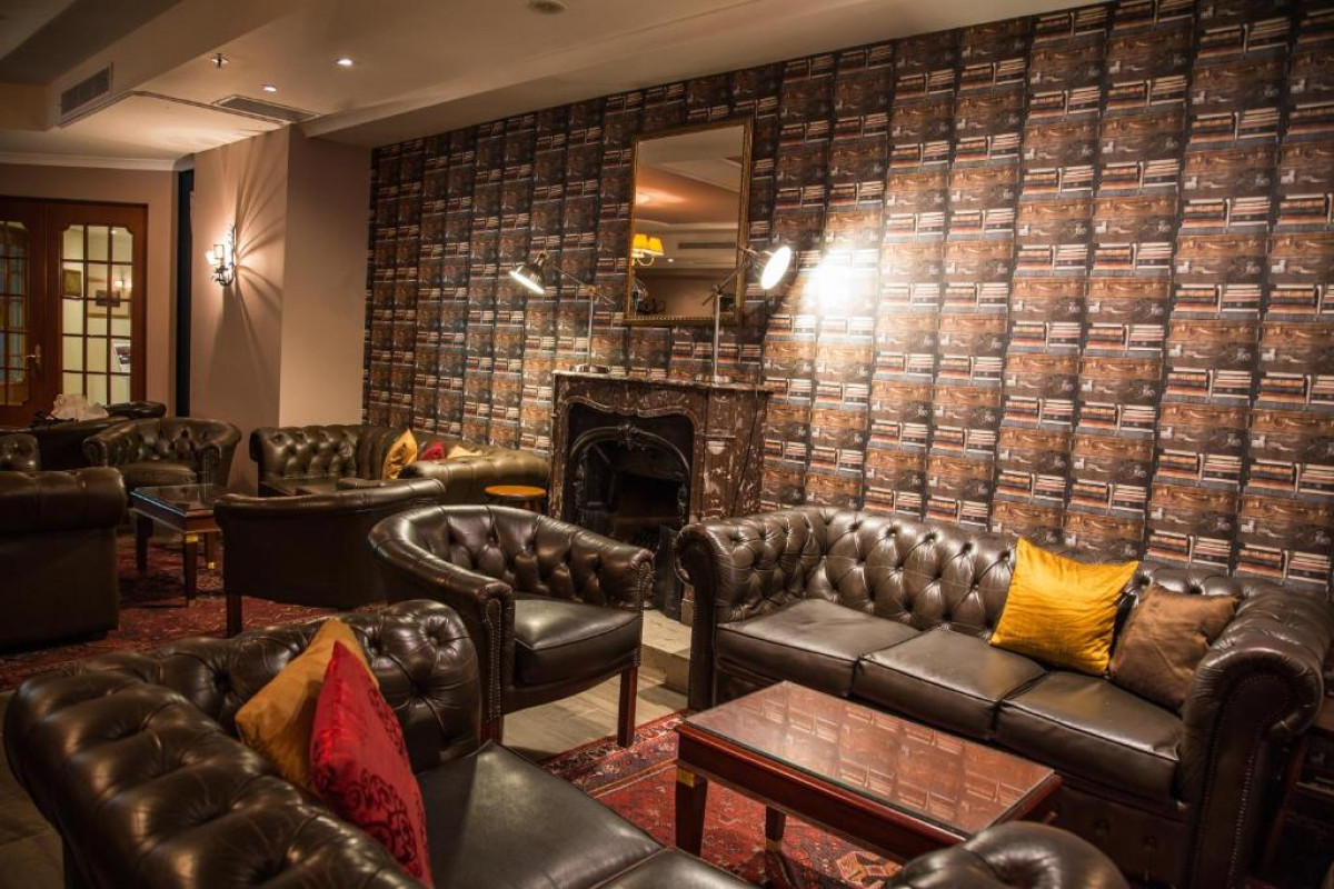Hotel AX The Victoria