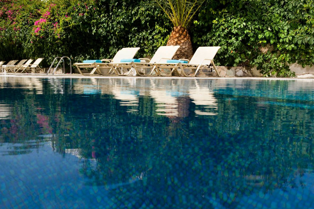 AXOS HOTEL