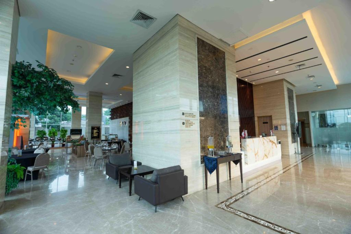Azana Suites Hotel Antasari
