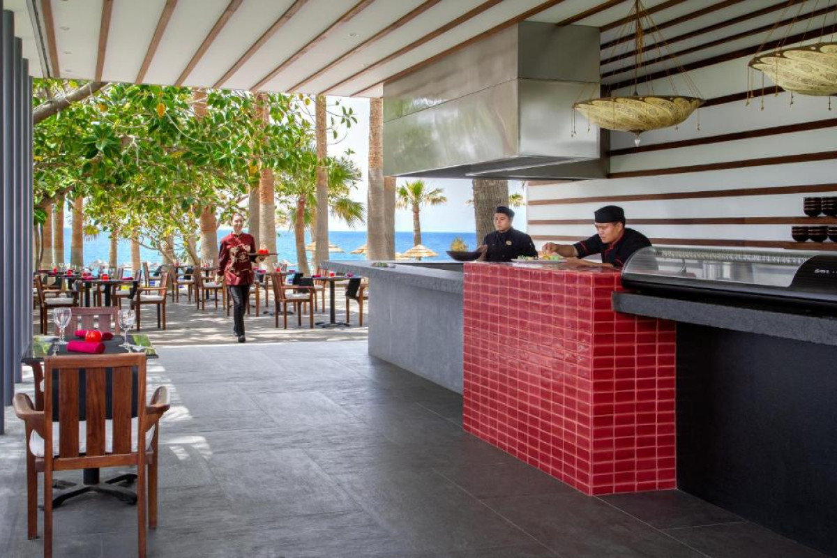 Azia Resort & Spa