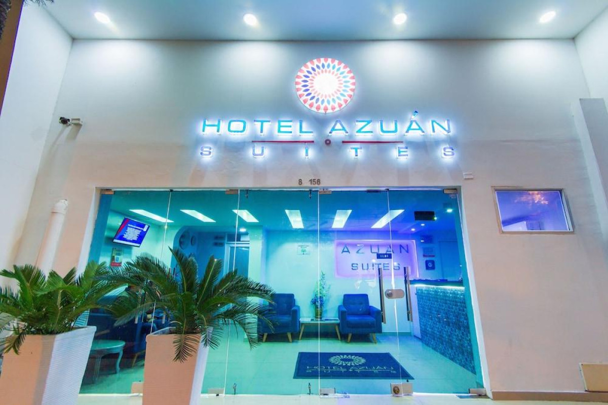 Azuán Suites Hotel By GEH Suites