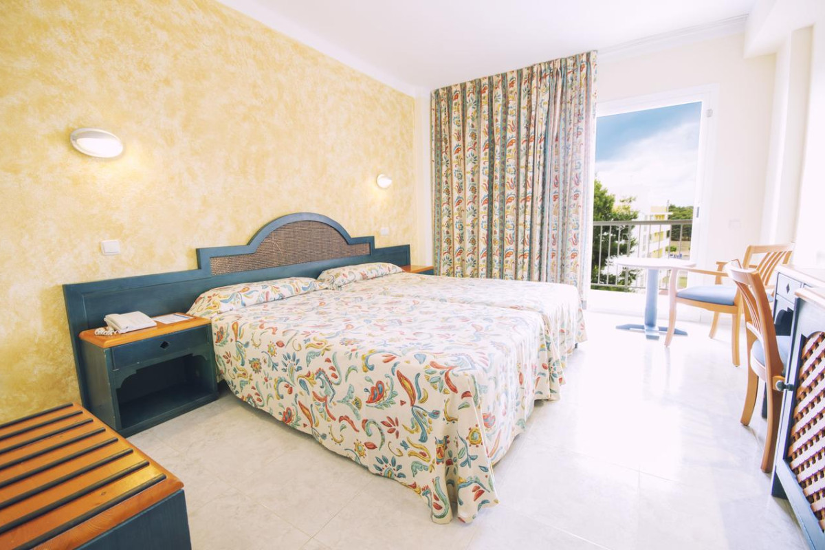azuLine Hotel Coral Beach