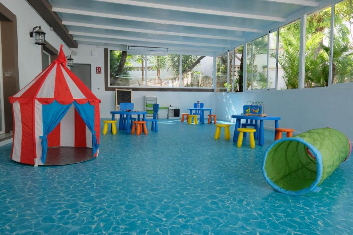 Azuline Hotel Palmanova Garden (B)