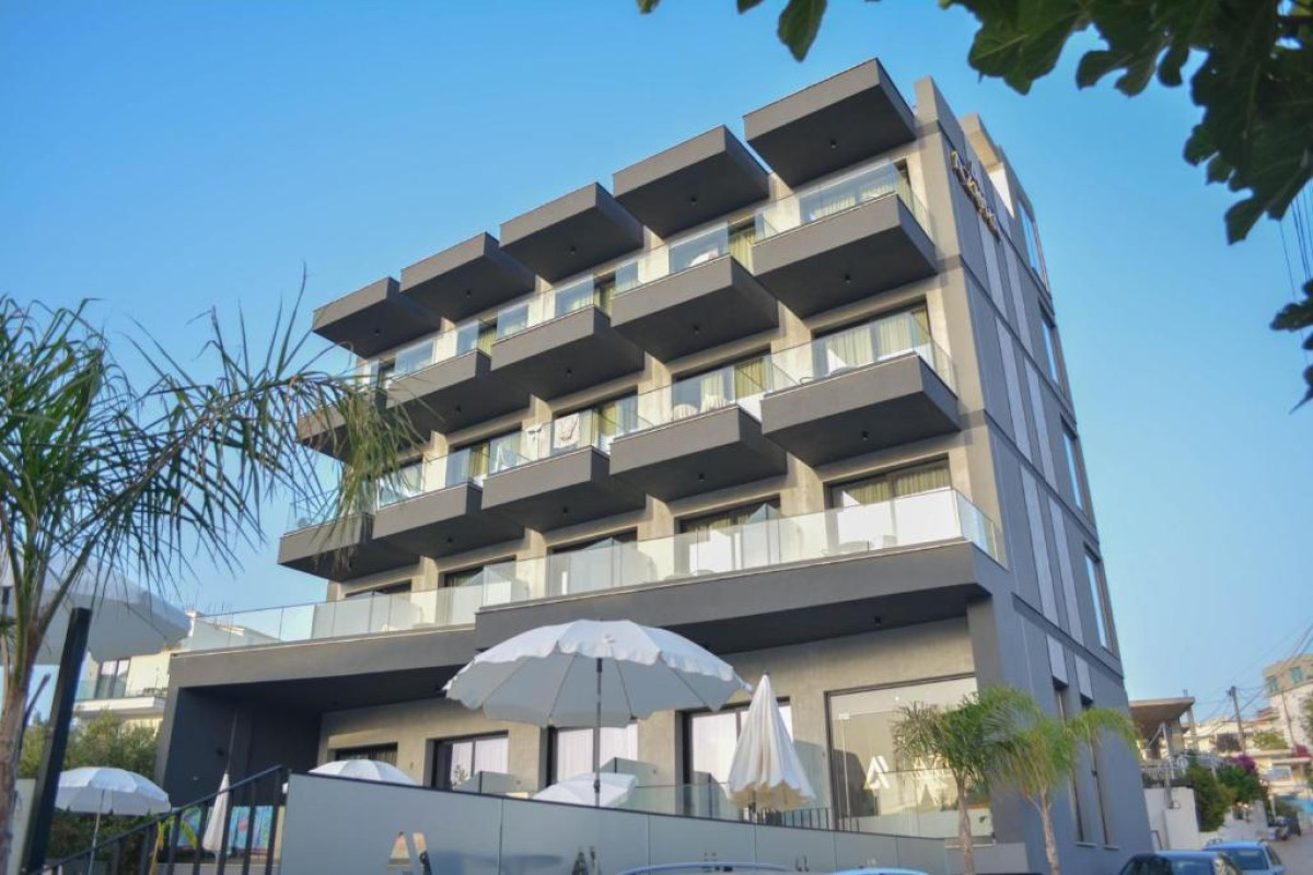 Hotel Azura