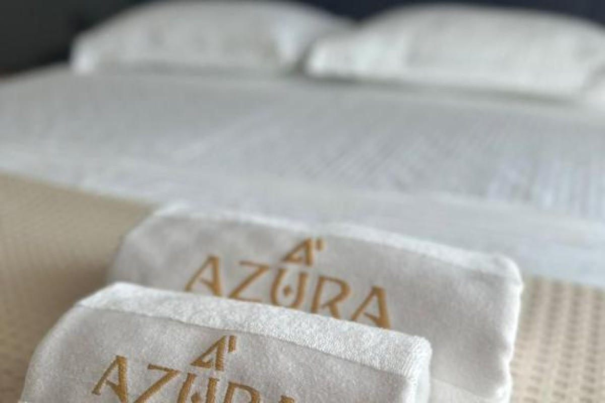Hotel Azura