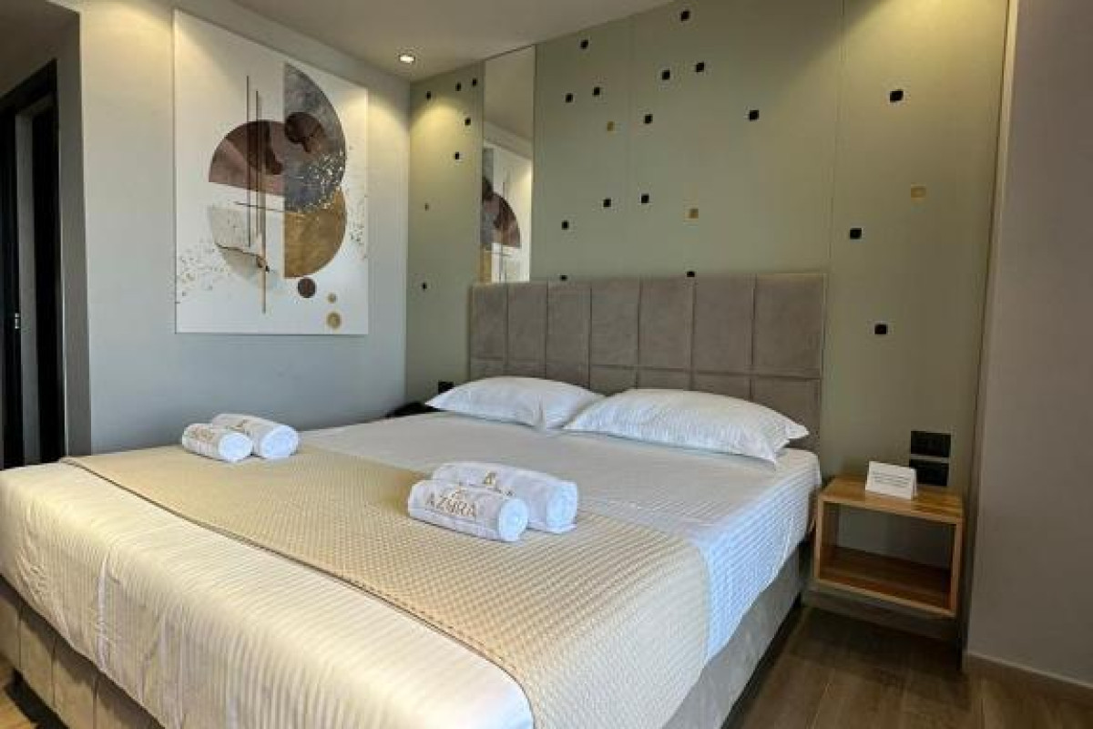 Hotel Azura