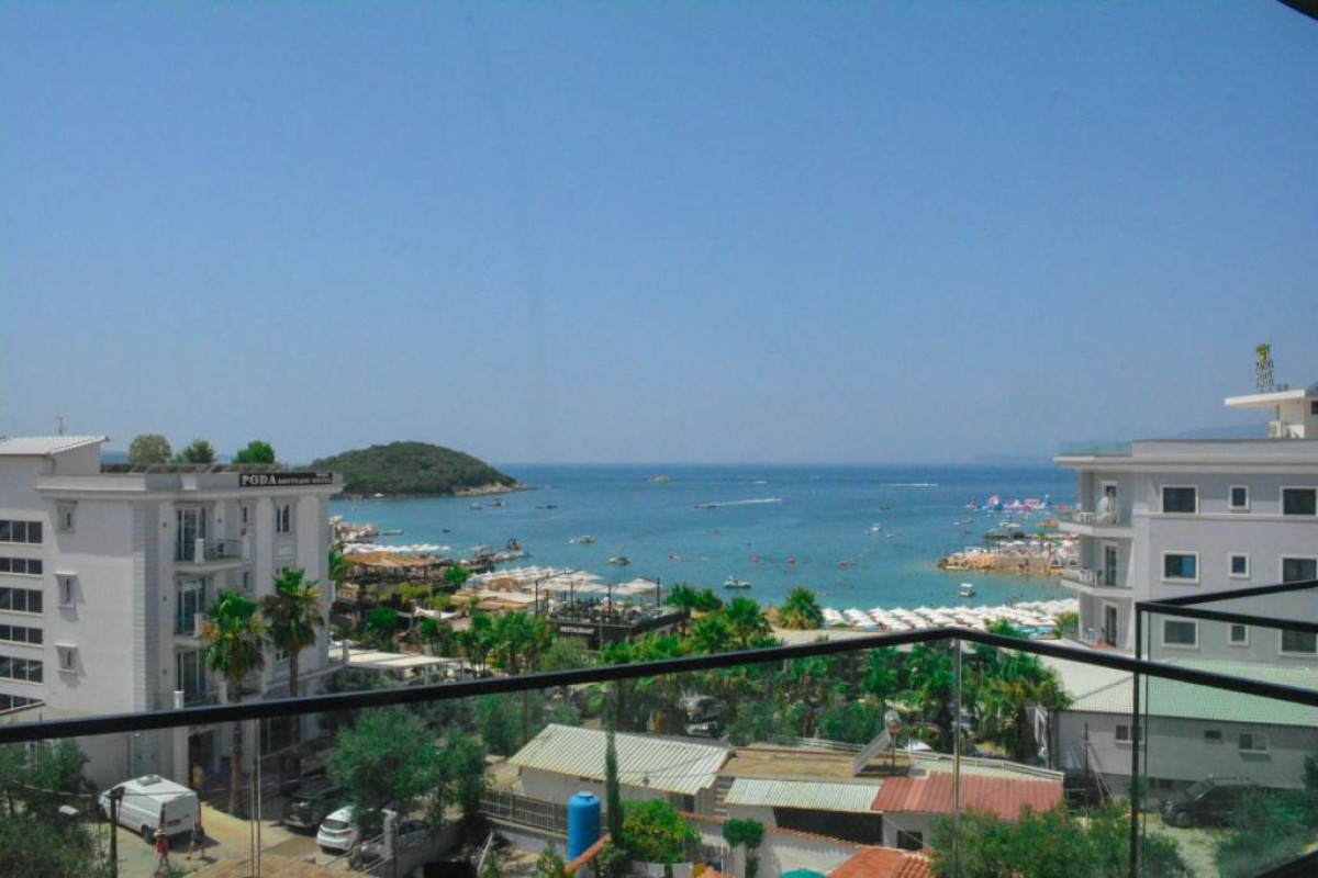 Hotel Azura