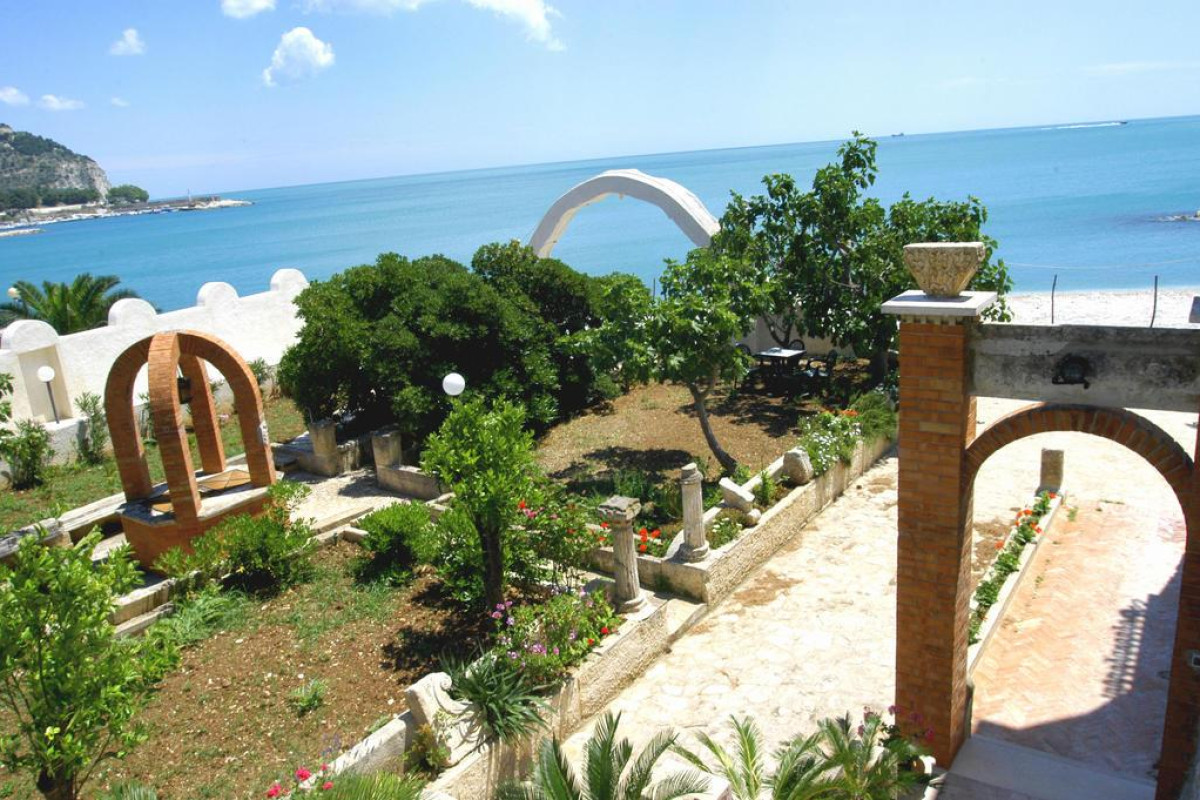 B & B Torre Saracena