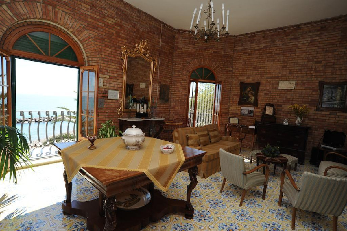 B & B Torre Saracena