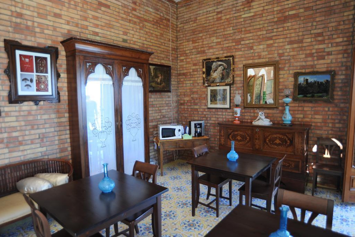 B & B Torre Saracena