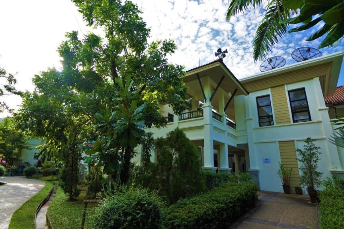 Baan Khaolak Beach Resort