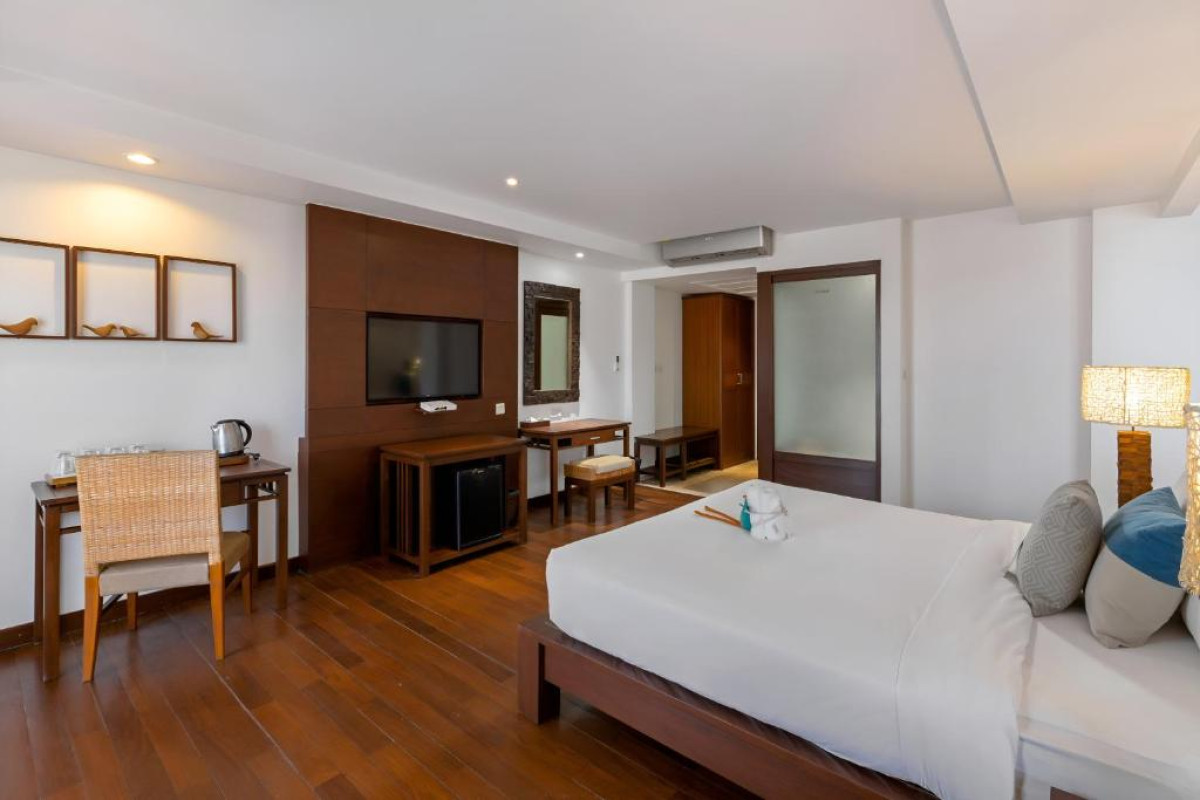 Baan Laimai Beach Resort & Spa