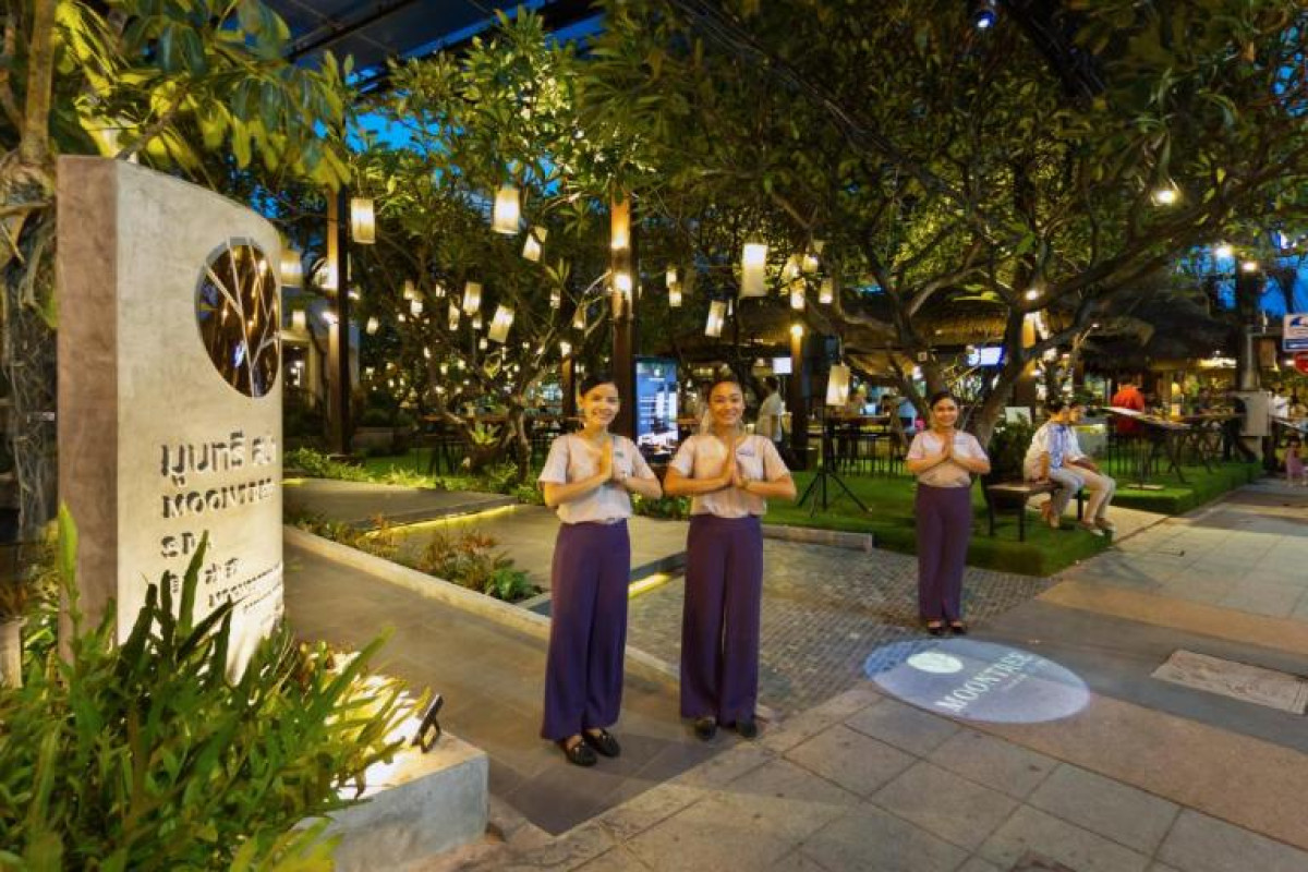 Baan Laimai Beach Resort & Spa