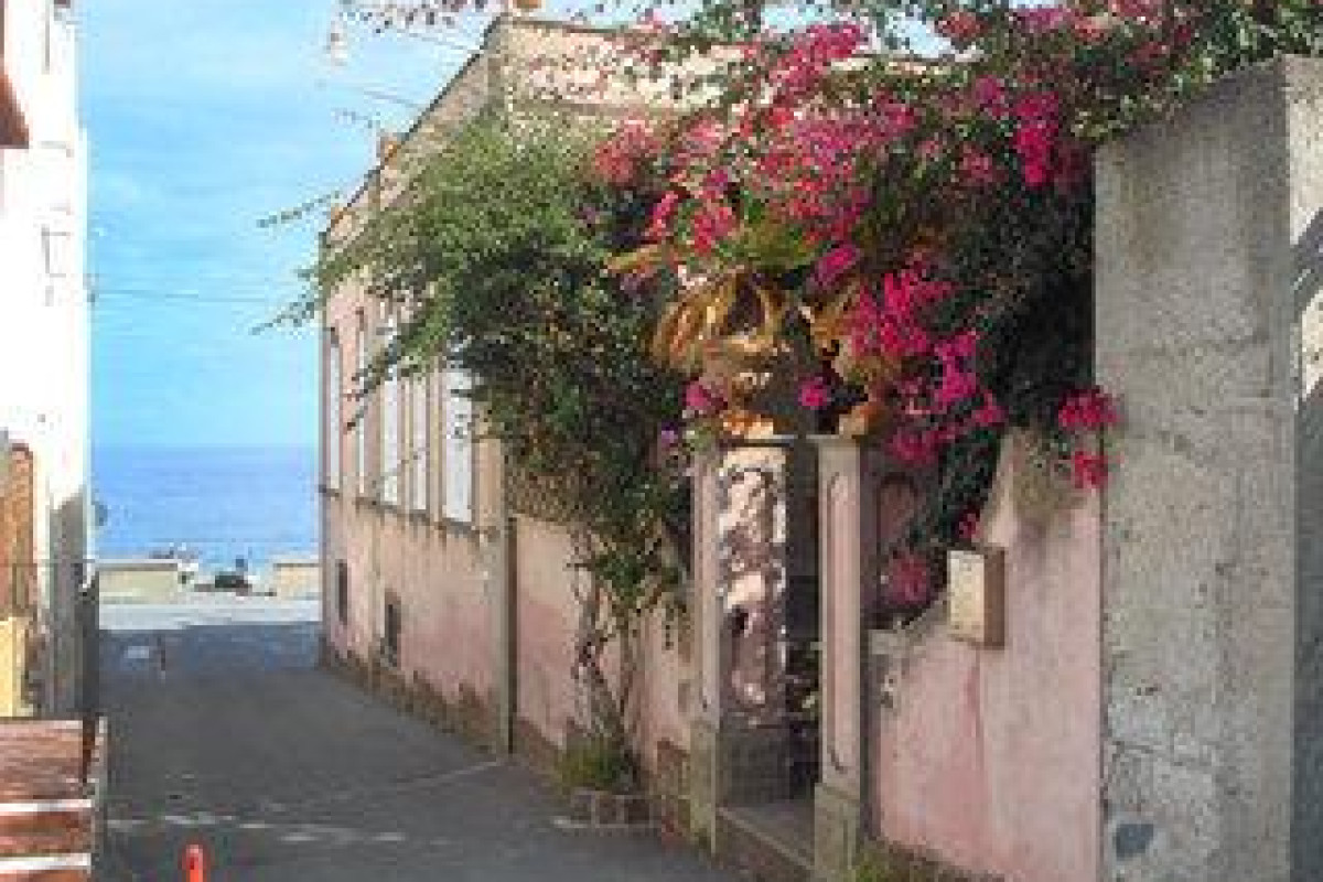Bacot - Four Bedroom