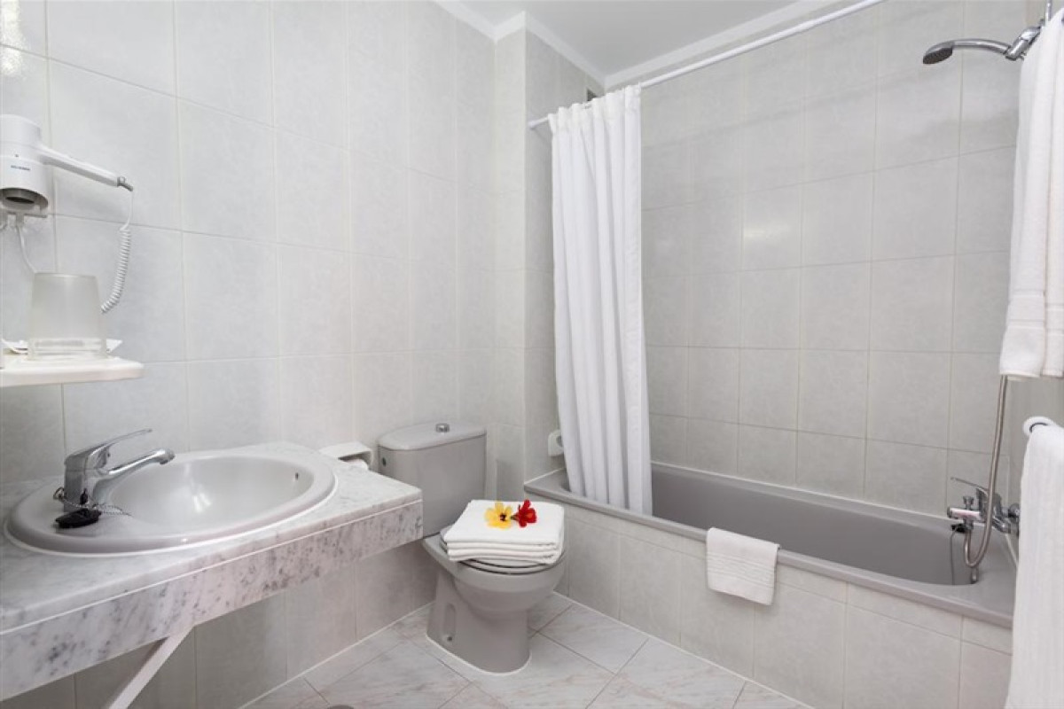 BAHIA FLAMINGO -ADULT ONLY-