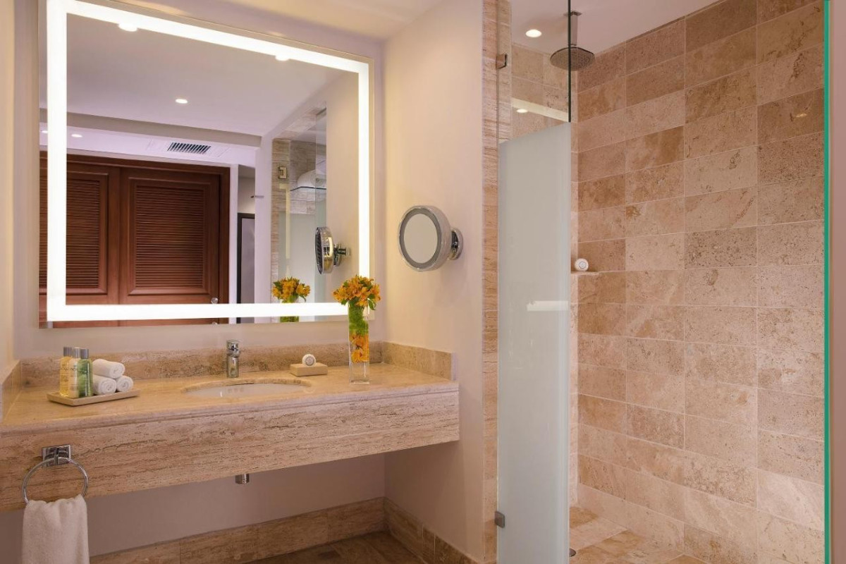 Dreams Sapphire Resort & Spa