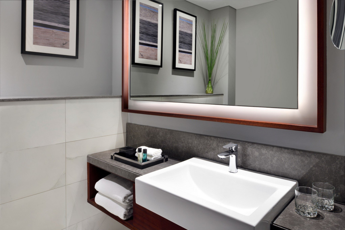 Mövenpick Hotel & Apartments Bur Dubai