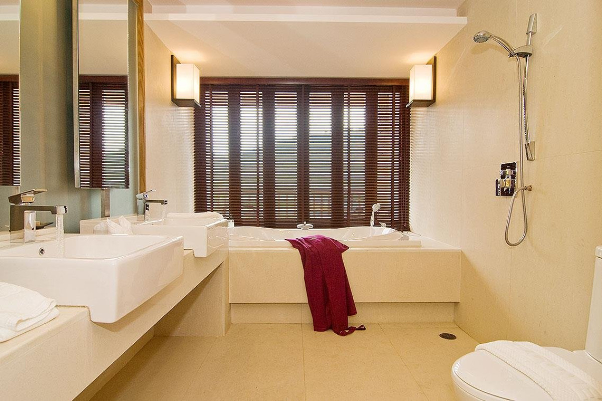 PEACH BLOSSOM RESORT
