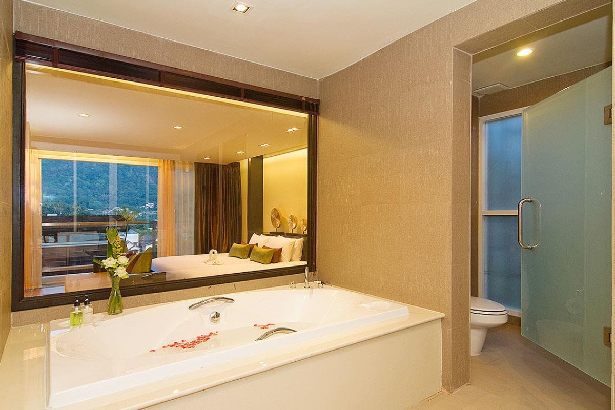 PEACH BLOSSOM RESORT