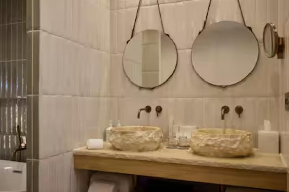 The Club Cala San Miguel Hotel, Curio Collection by Hilton