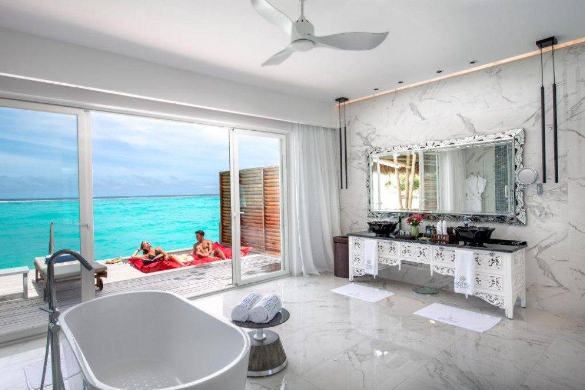 Emerald Maldives Resort And Spa