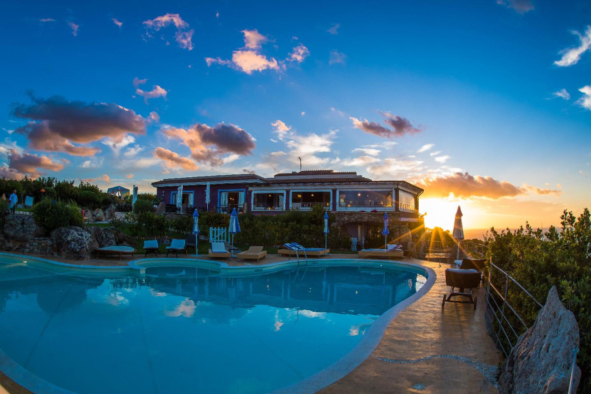 Bajaloglia Resort