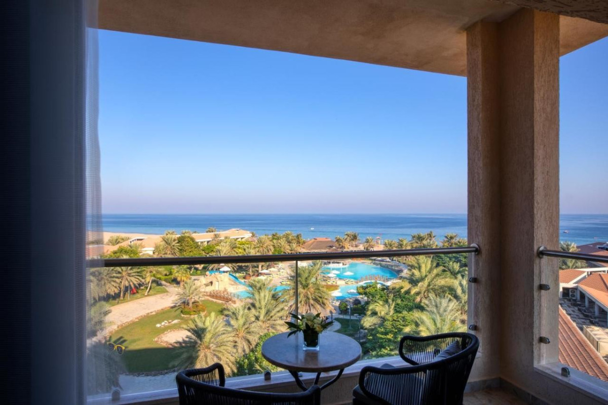 FUJAIRAH ROTANA RESORT & SPA.