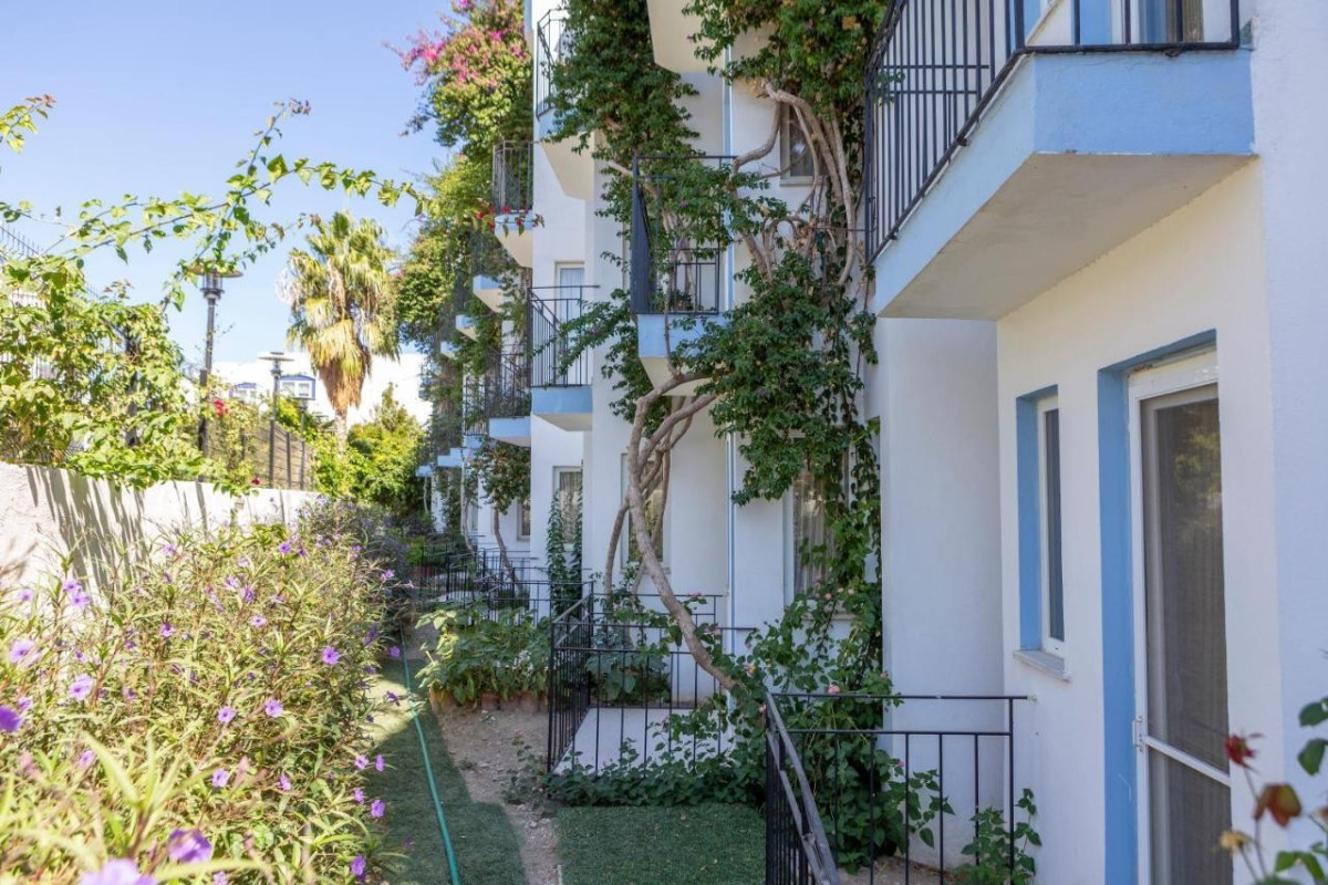 Smart Stay Beach Hotel