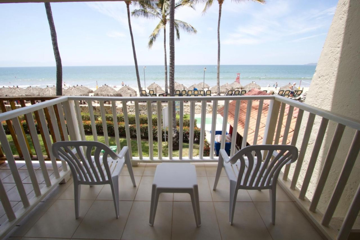 Royal Decameron Complex
