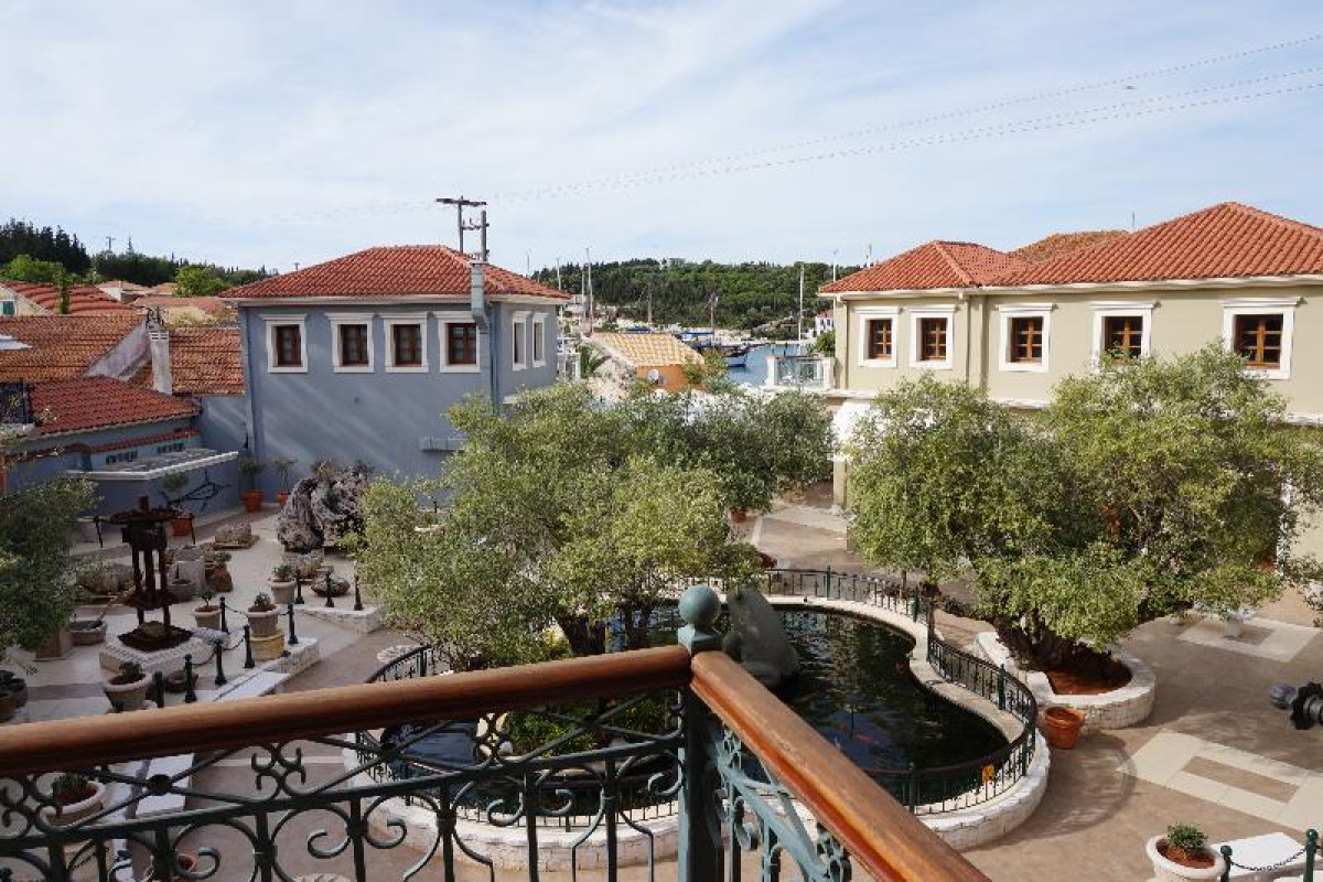 Balhambra Suites - Adults Only