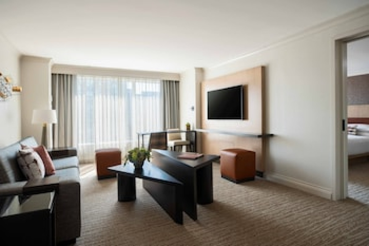 BALTIMORE MARRIOTT WATERFRONT