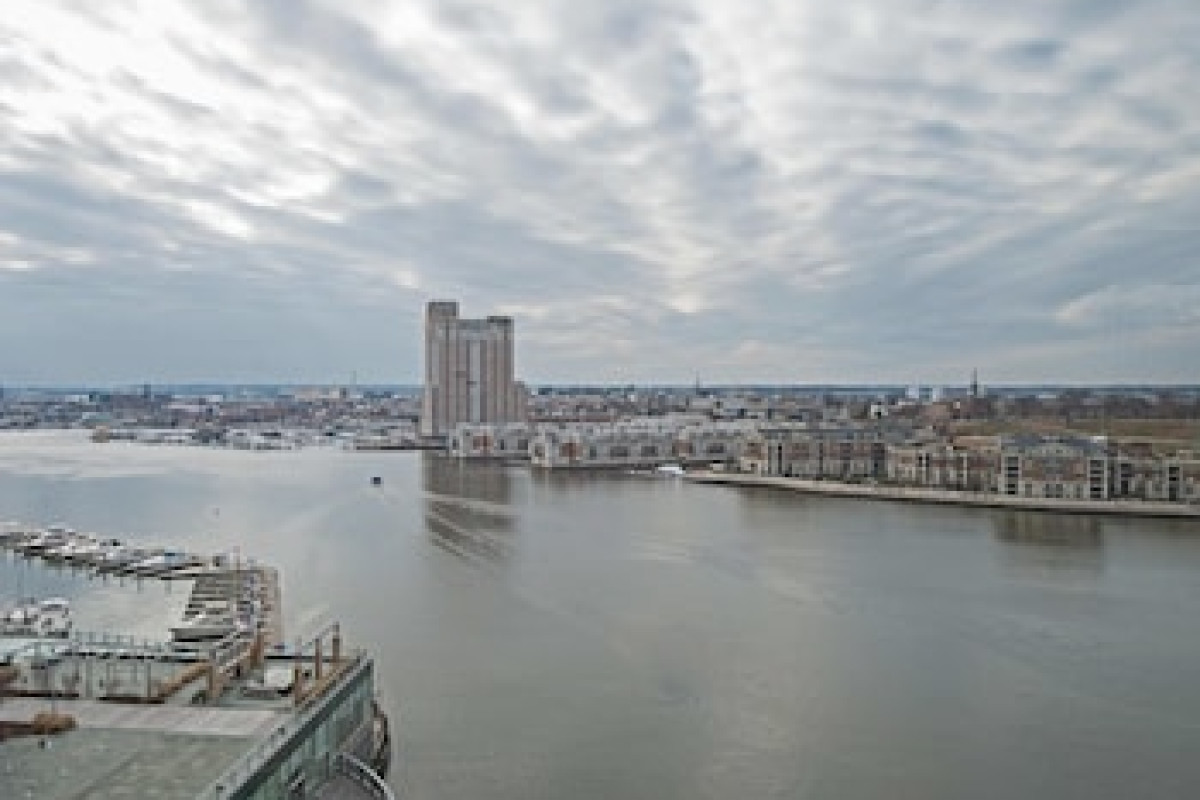 BALTIMORE MARRIOTT WATERFRONT