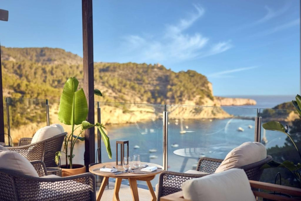 Cala San Miguel Hotel Ibiza, Curio Collection by Hilton