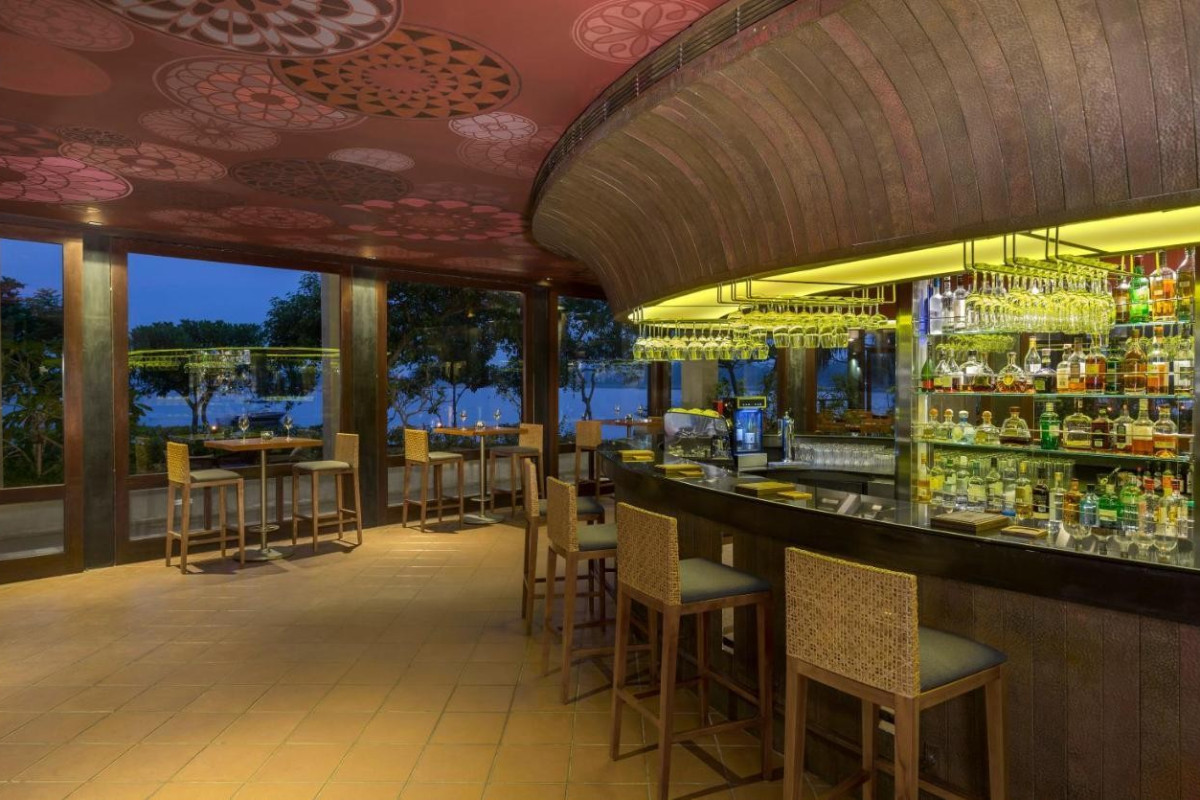 Anantara Kalutara Resort